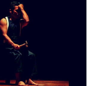 Israel Andalón at "Precipicio"