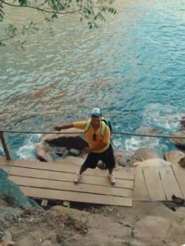 Baile de La Mochila en Colomitos