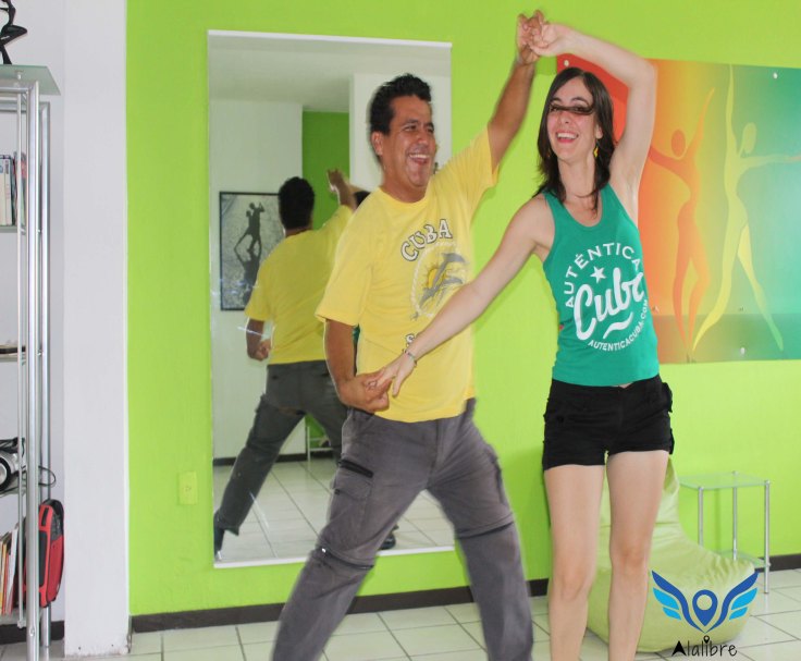 Free Cuban Salsa Class clips during this Quarantine/Clips de clases  Salsa cubana gratuitos durante esta&nbsp;cuarentena.